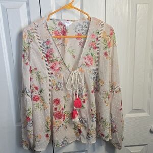 Time and Tru Cream Floral Tie-Front Boho Blouse